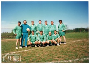 1995. Drużyna radnych Gminy Radwanice w piłkę nożną